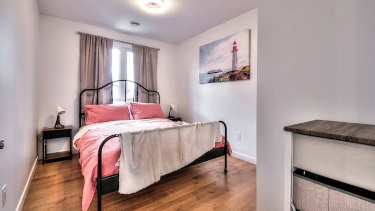 Photo of Bedroom in Brossard