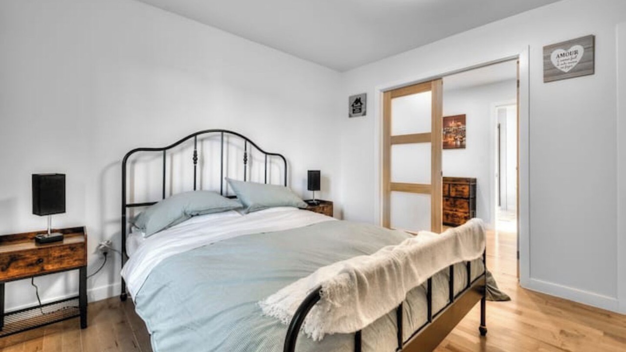 Photo of Bedroom in Brossard