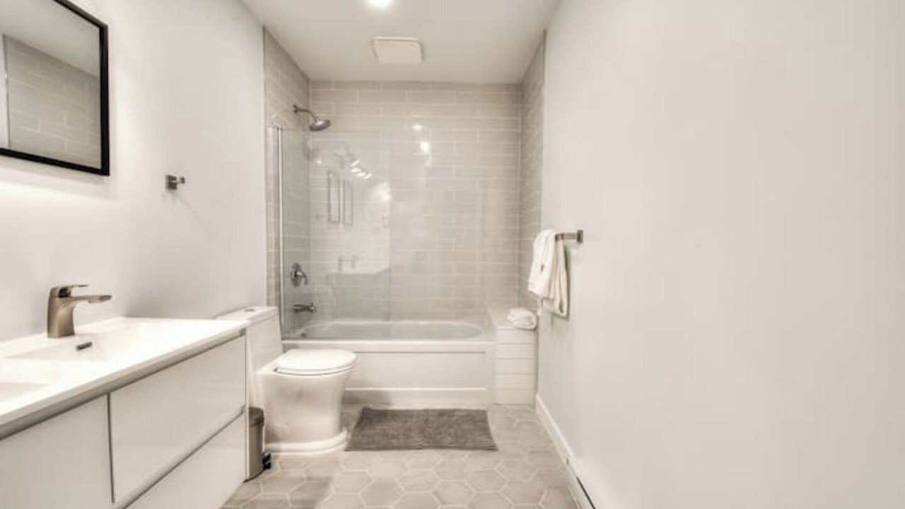 Photo of Bathroom in Brossard