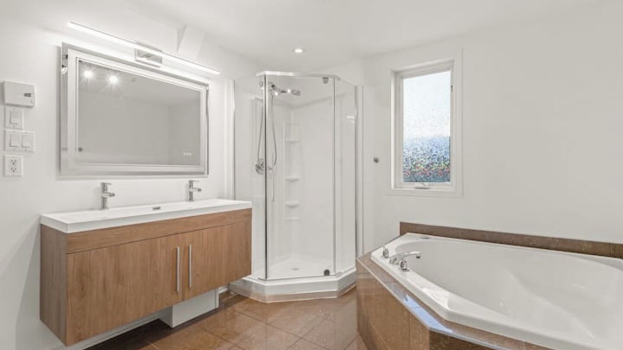 Photo of Bathroom in Brossard