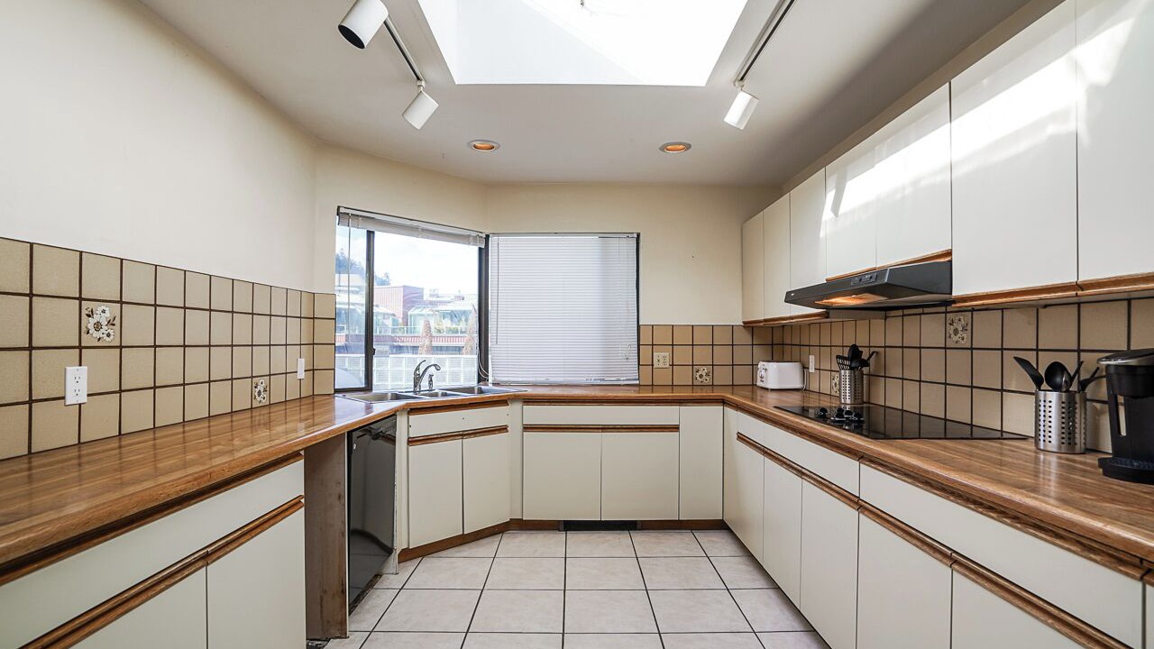 Photo of Kitchen in Horseshoe Bay