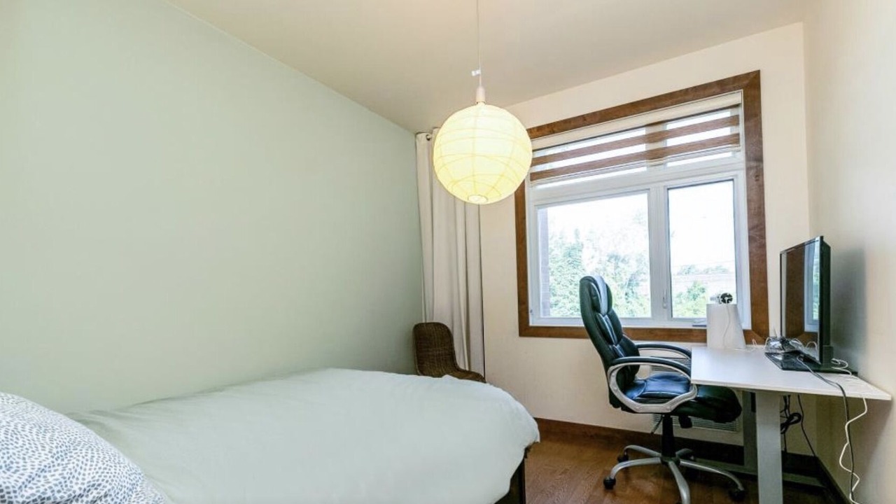 Photo of Bedroom in LaSalle