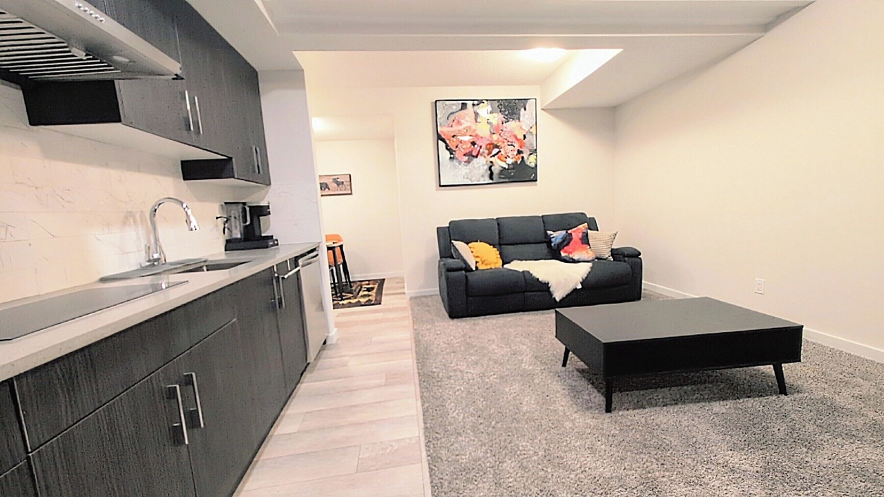 Photo of Livingroom in Airdrie