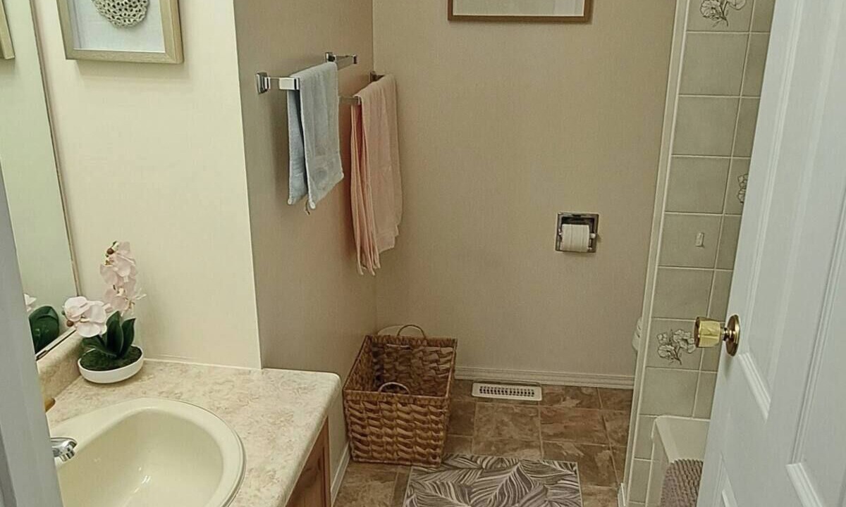 Photo of Bathroom in Lloydminster