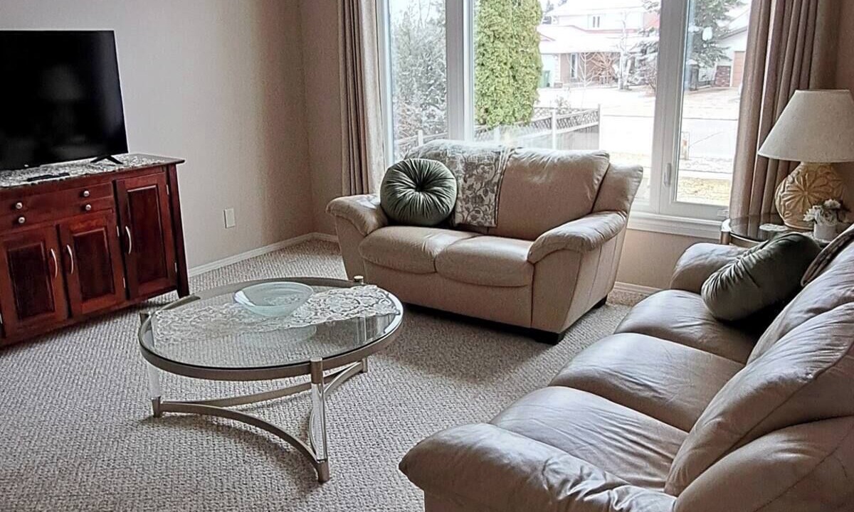 Photo of Livingroom in Lloydminster