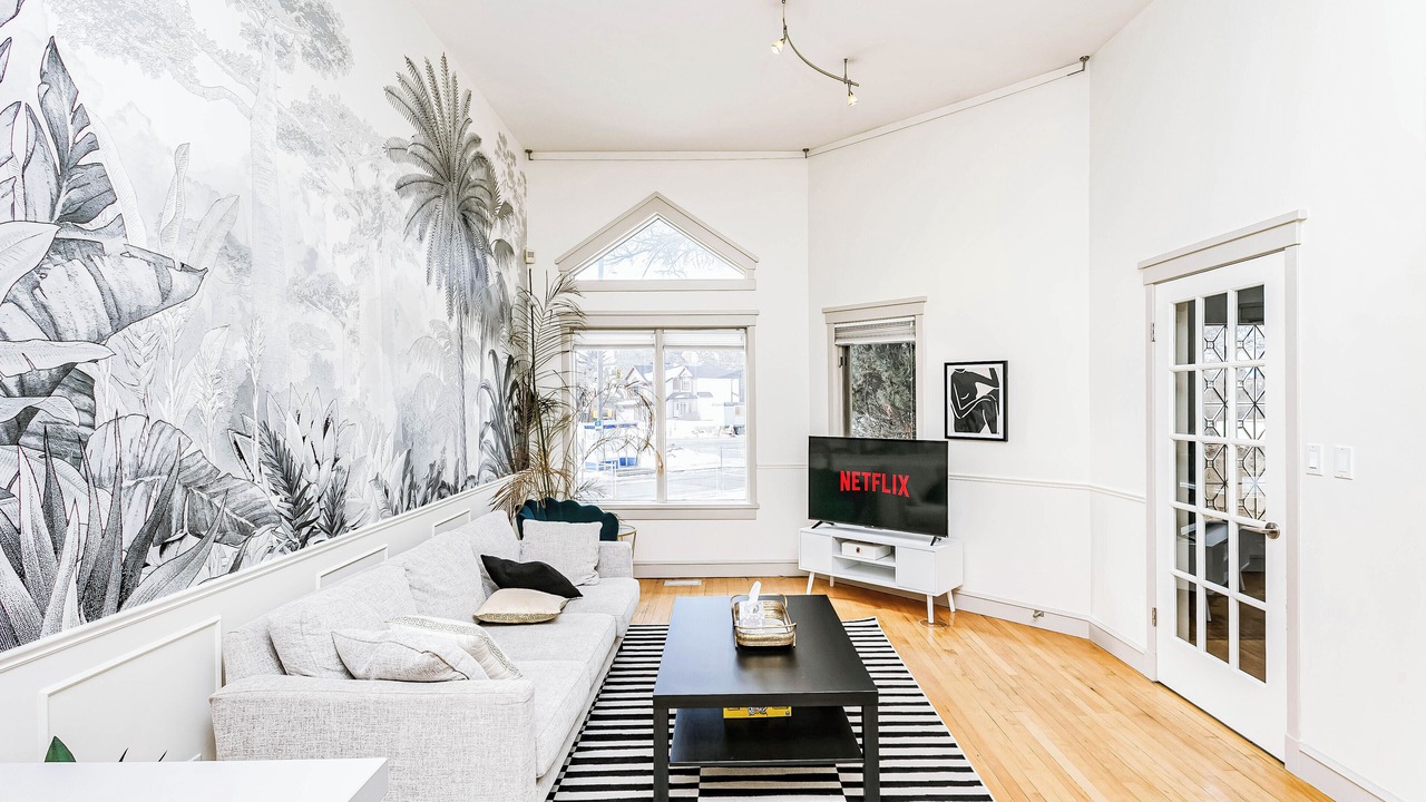 Photo of Livingroom in West Edmonton