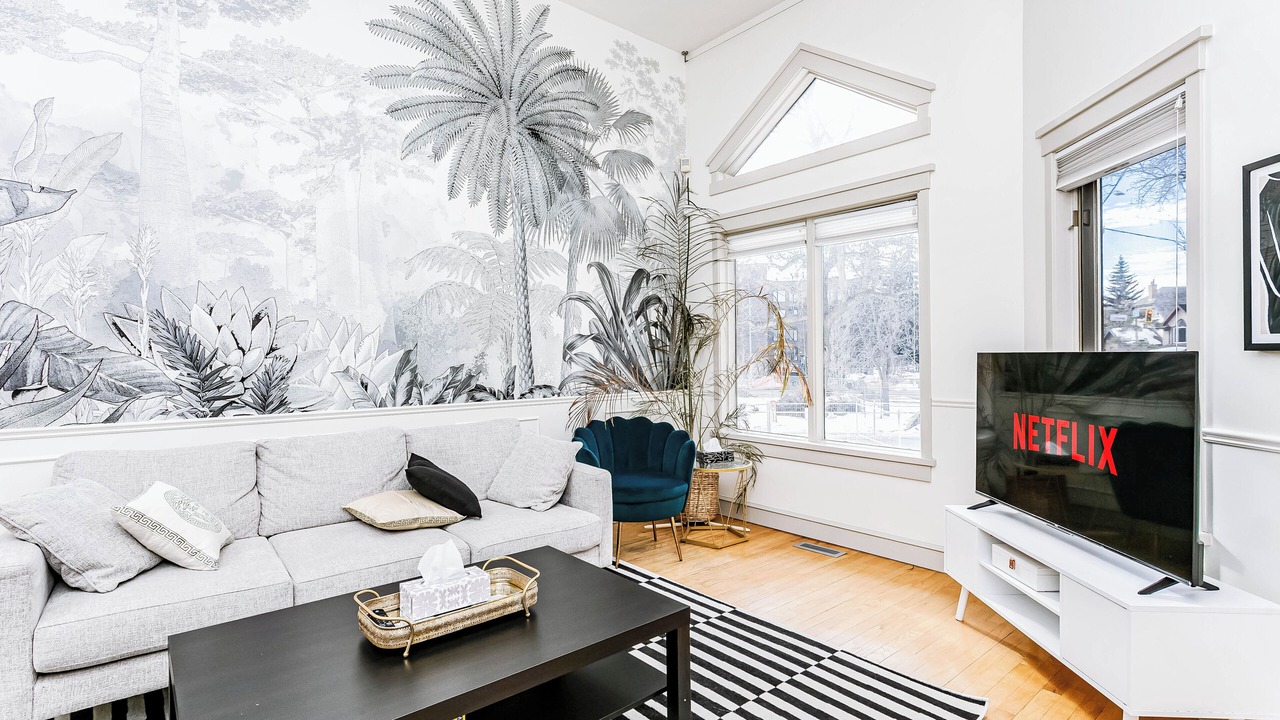 Photo of Livingroom in West Edmonton