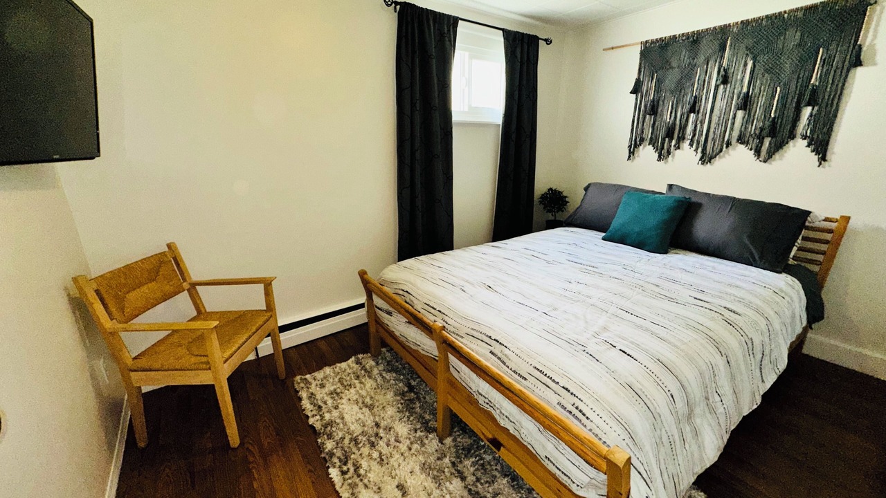 Photo of Bedroom in Pincher Creek