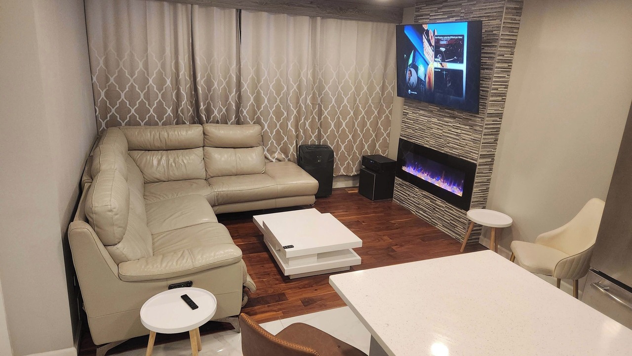 Photo of Livingroom in Northeast Edmonton
