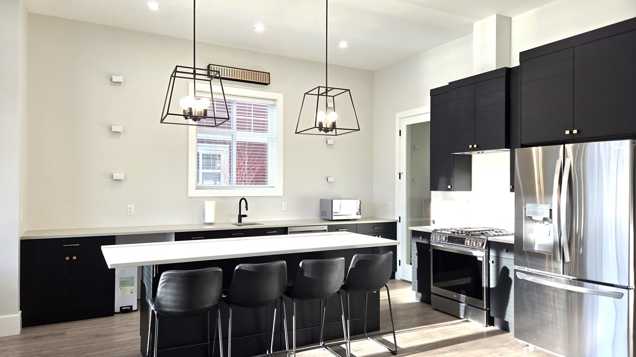 Photo of Kitchen in Okanagan-Similkameen