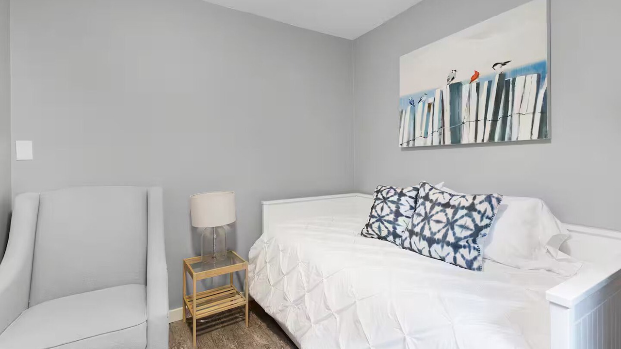 Photo of Bedroom in Blind Bay