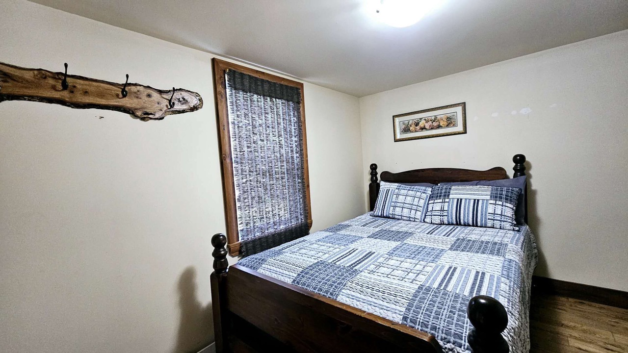 Photo of Bedroom in Brackley Beach
