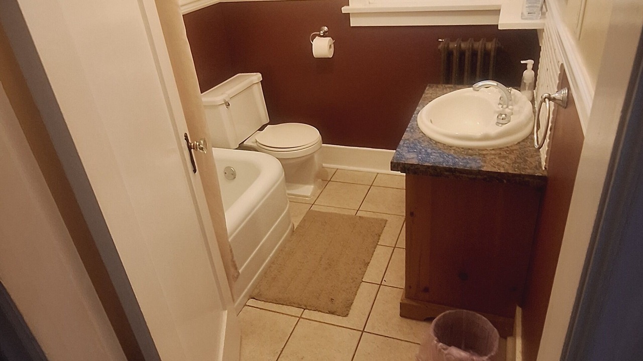 Photo of Bathroom in Marpole