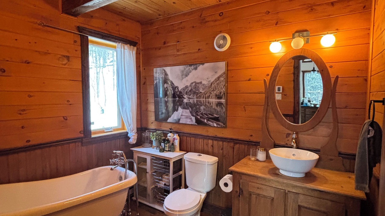 Photo of Bathroom in Entrelacs