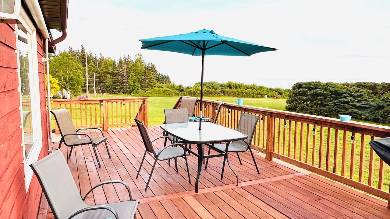 Photo of Outdoor in Canoe Cove
