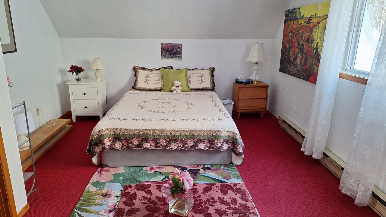 Photo of Bedroom in Saint-Paul-d'Abbotsford