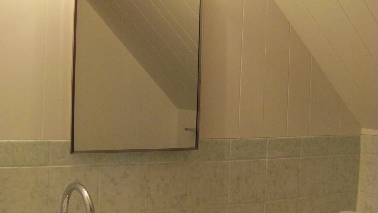Photo of Bathroom in Saint-Paul-d'Abbotsford