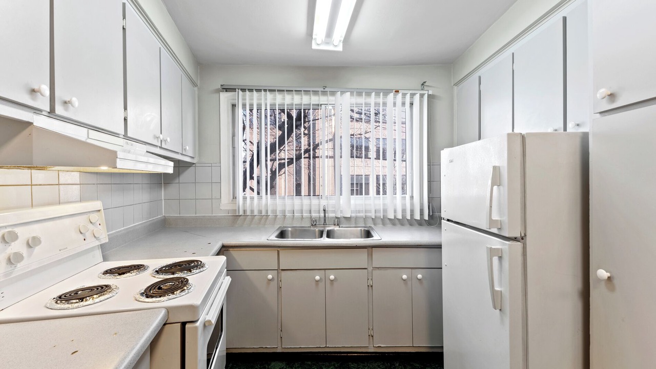 Photo of Kitchen in Dorval