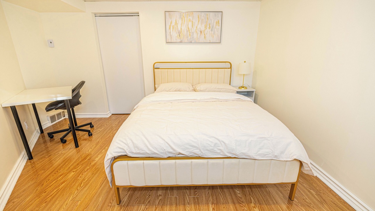 Photo of Bedroom in Brossard