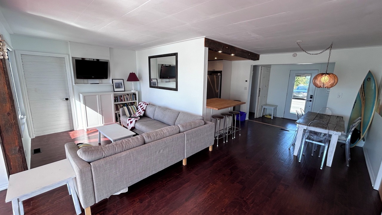 Photo of Livingroom in Leamington