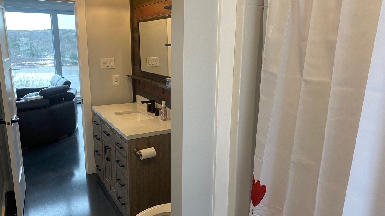 Photo of Bathroom in L'lle-du-Grand-Calumet