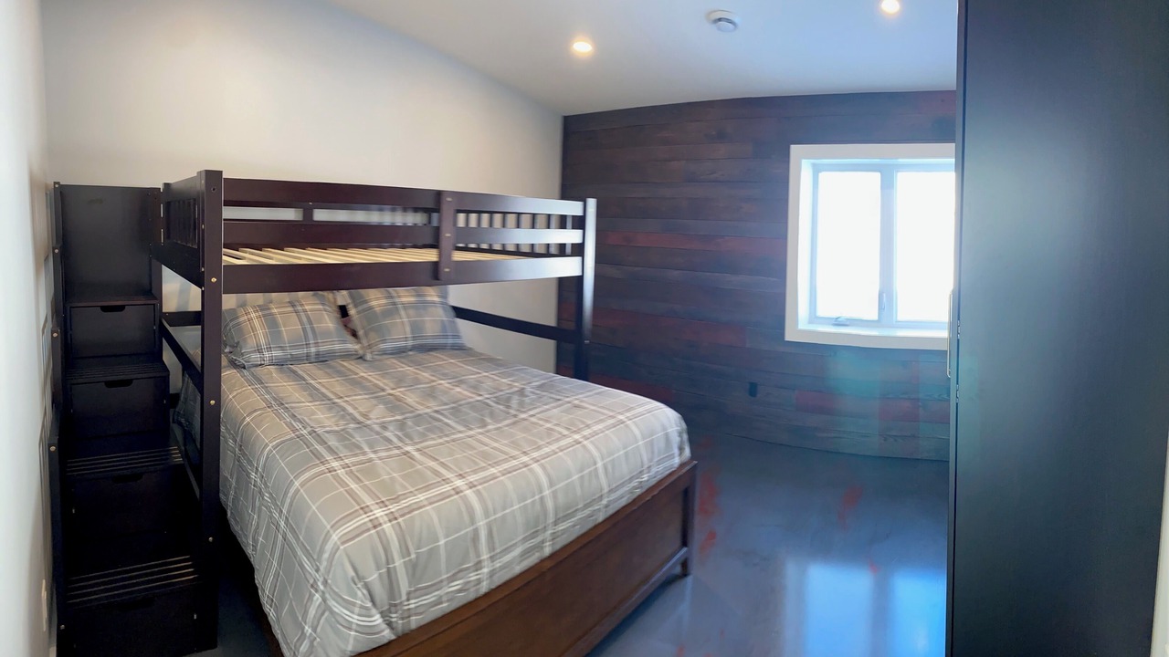 Photo of Bedroom in L'lle-du-Grand-Calumet