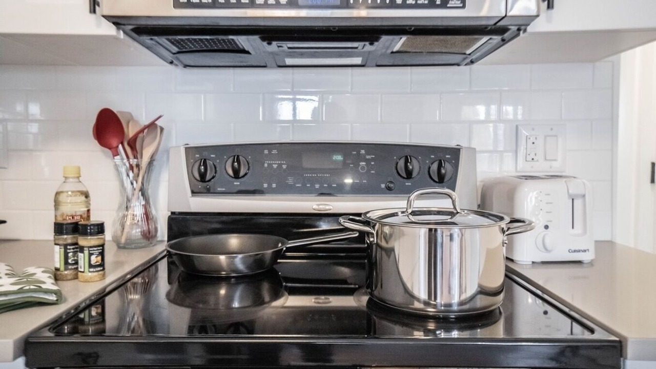 Photo of Kitchen in Southeast Edmonton
