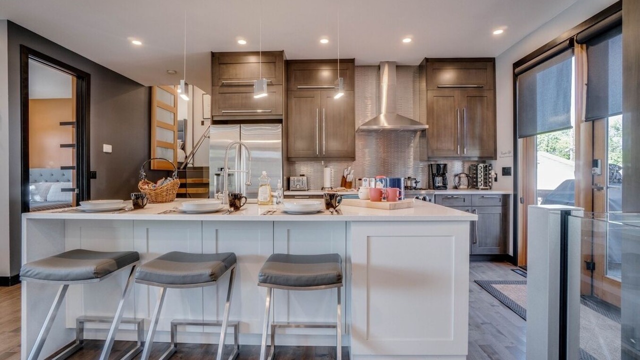 Photo of Kitchen in Northeast Edmonton