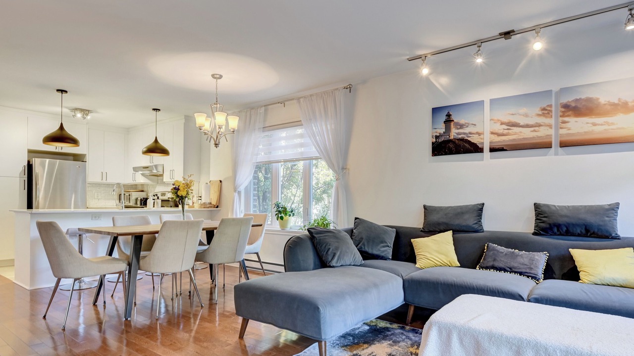 Photo of Livingroom in Pointe-Saint-Charles