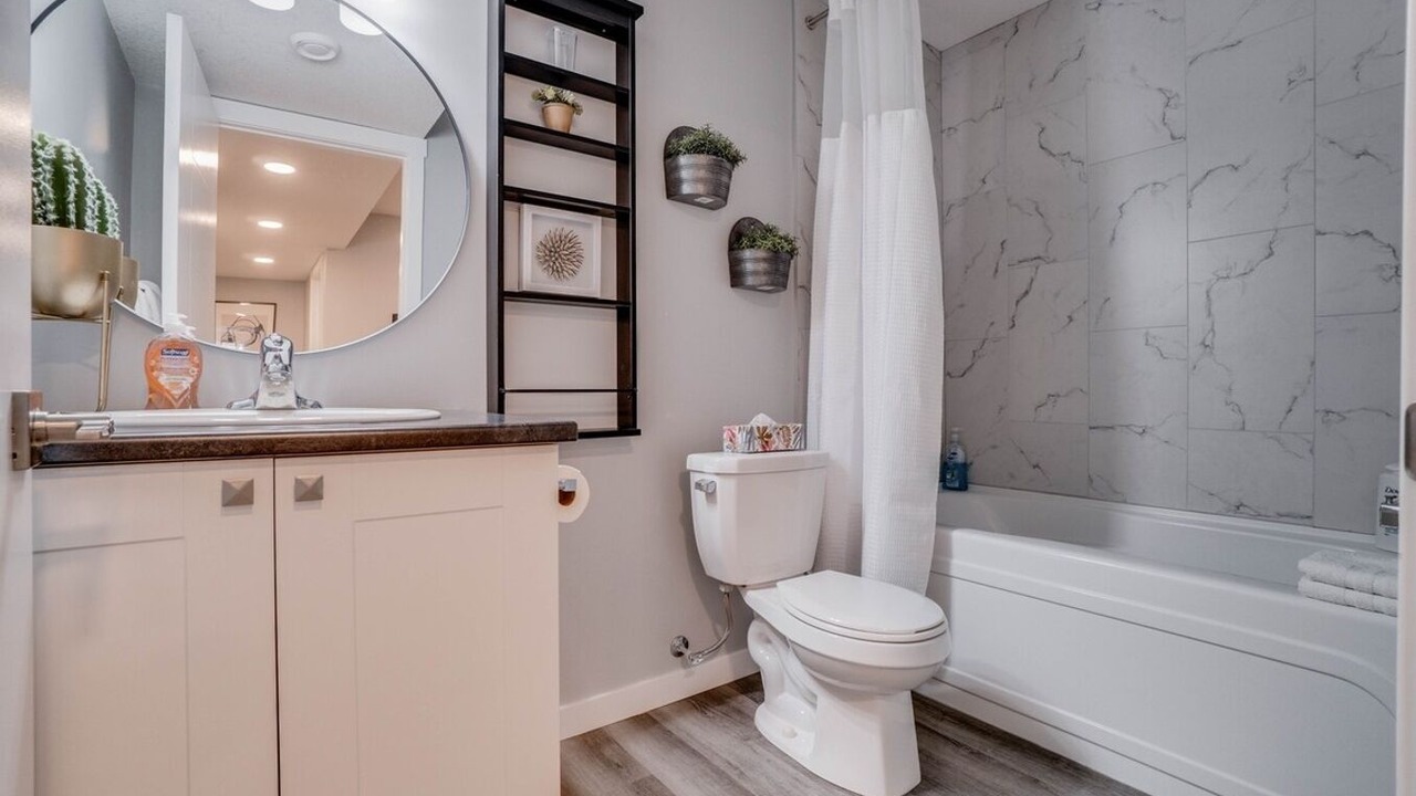 Photo of Bathroom in North Central Edmonton