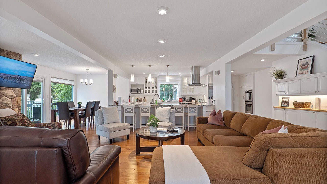 Photo of Livingroom in Southwest Edmonton