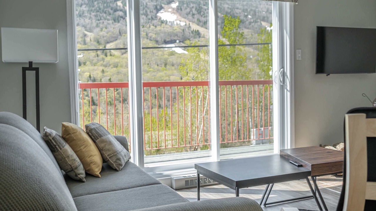 Photo of Livingroom in Notre-Dame-Auxiliatrice-de-Buckland