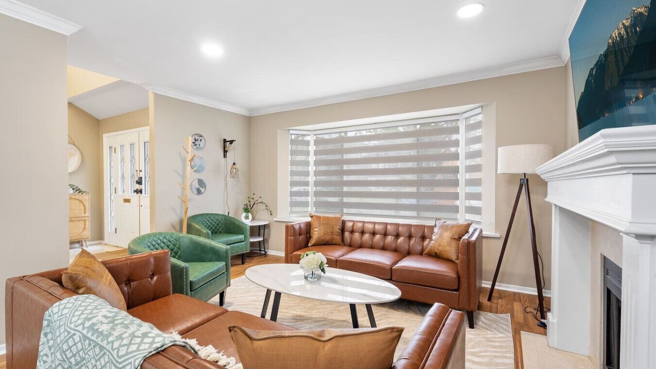 Photo of Livingroom in Marpole