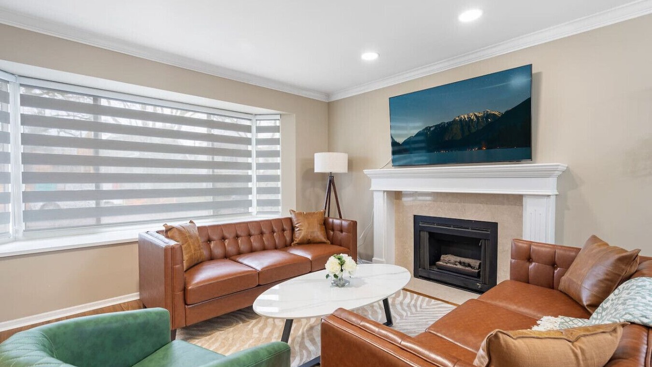 Photo of Livingroom in Marpole