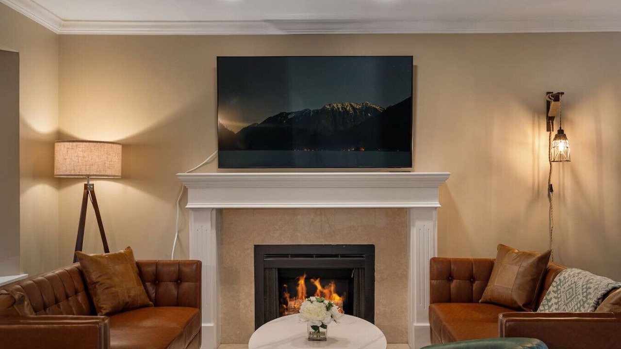 Photo of Livingroom in Marpole