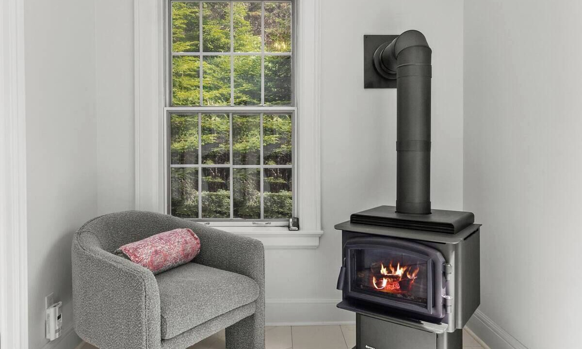 Photo of Livingroom in Terra Nova