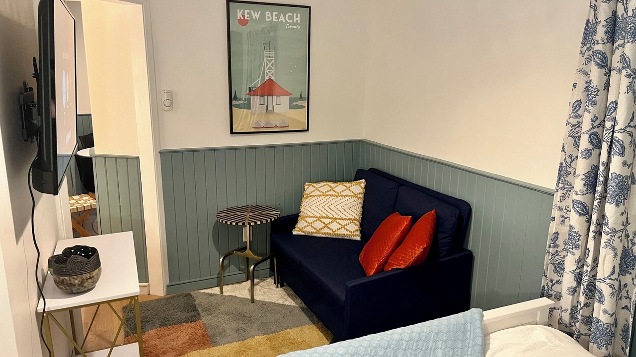 Photo of Bedroom in The Beaches