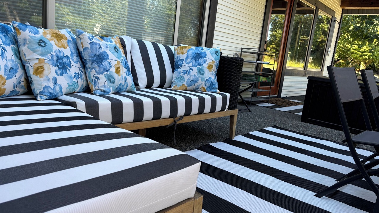Photo of Patio Balcony in Central Saanich