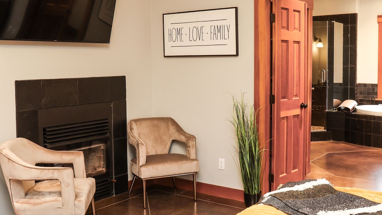 Photo of Bedroom in Central Saanich