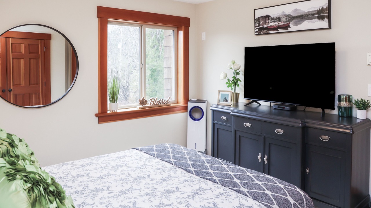 Photo of Bedroom in Central Saanich