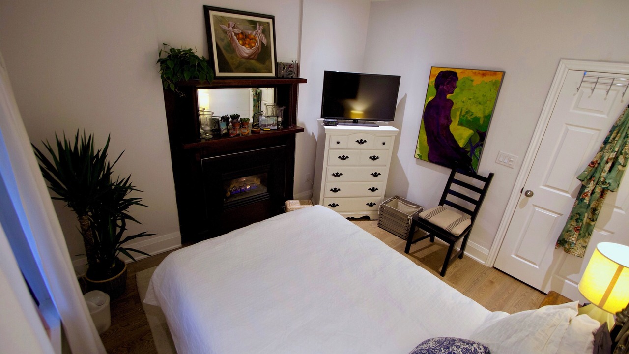 Photo of Bedroom in Leslieville