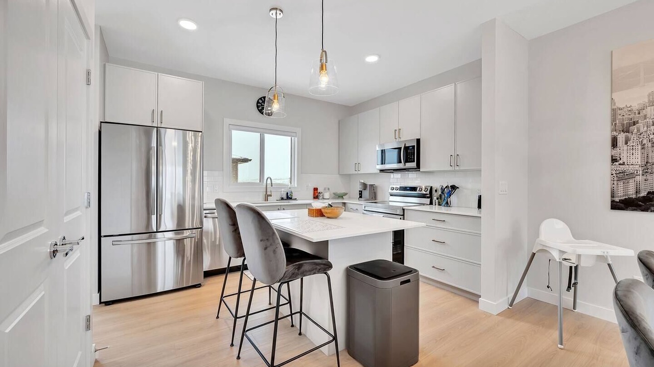 Photo of Kitchen in Division No. 11