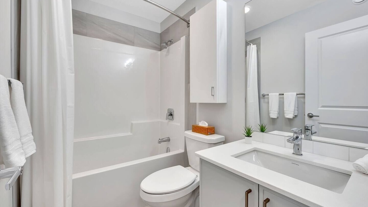 Photo of Bathroom in Division No. 11