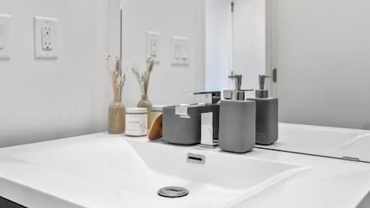 Photo of Bathroom in Connaught