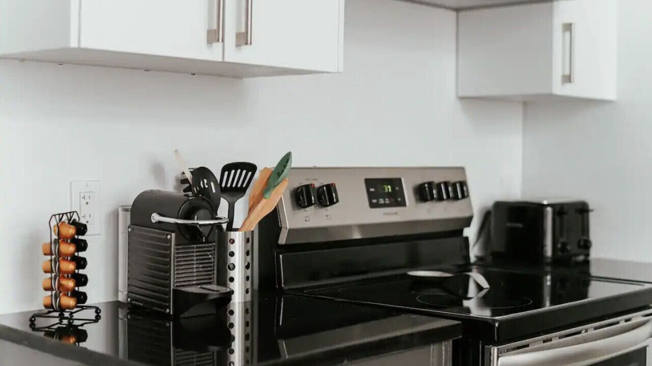 Photo of Kitchen in La Petite-Patrie
