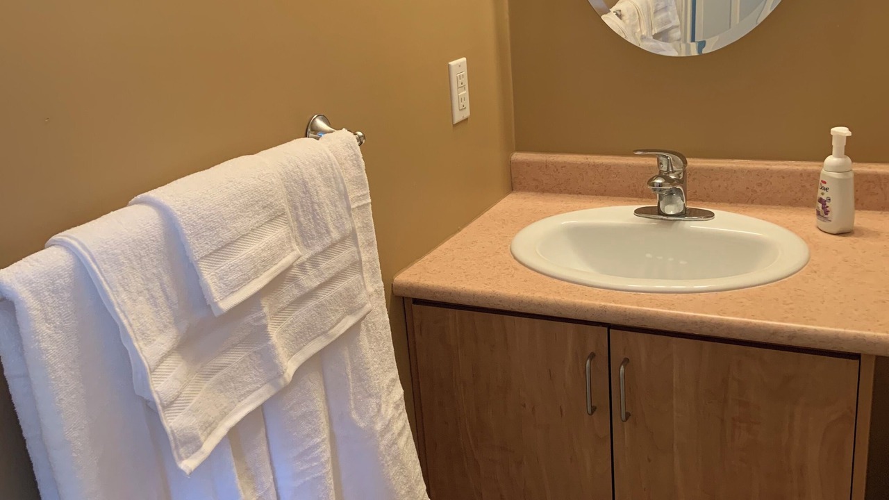 Photo of Bathroom in Candle Lake