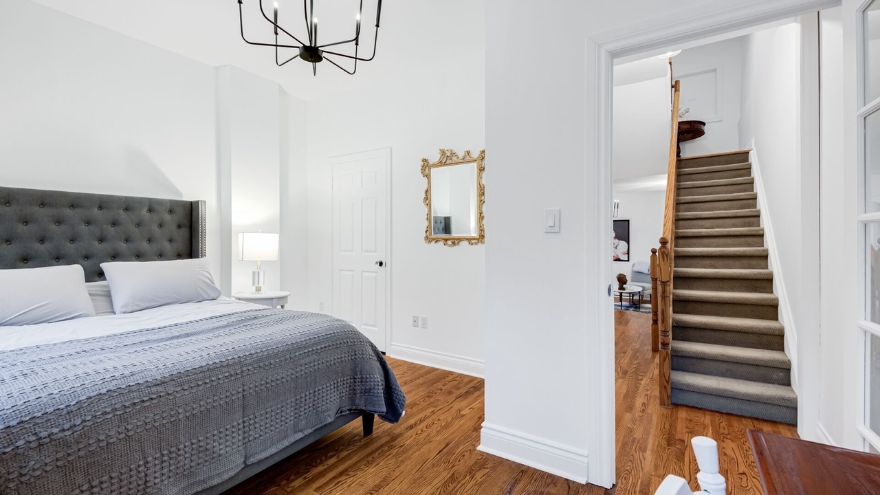 Photo of Bedroom in Cabbagetown
