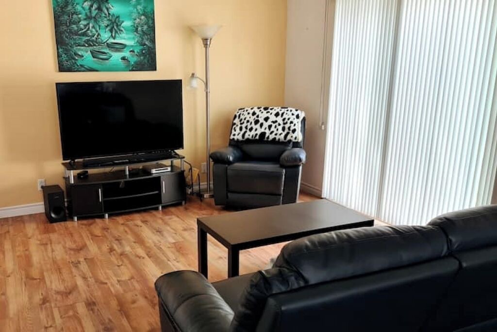 Photo of Livingroom in Farnham