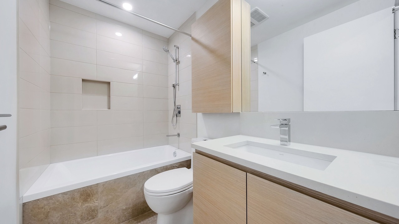 Photo of Bathroom in East Side