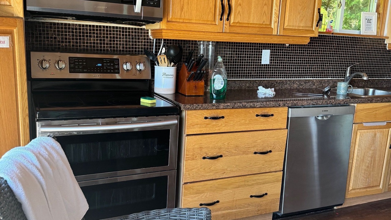 Photo of Kitchen in Northern Bruce Peninsula